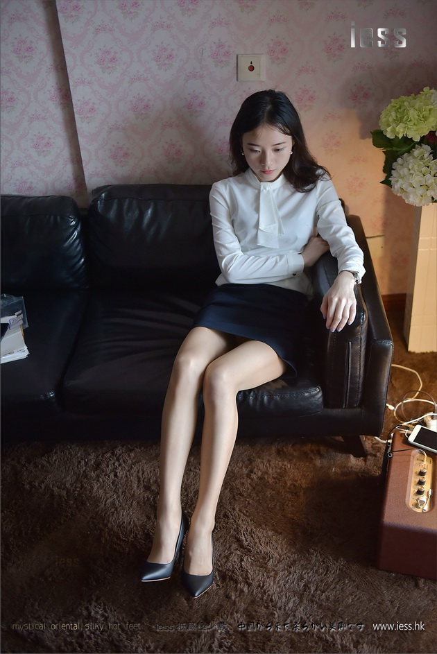 [IESS异思趣向]2017.04.07  NO.100 小六[99P141M]